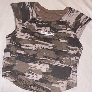 Alphalete camo crop top